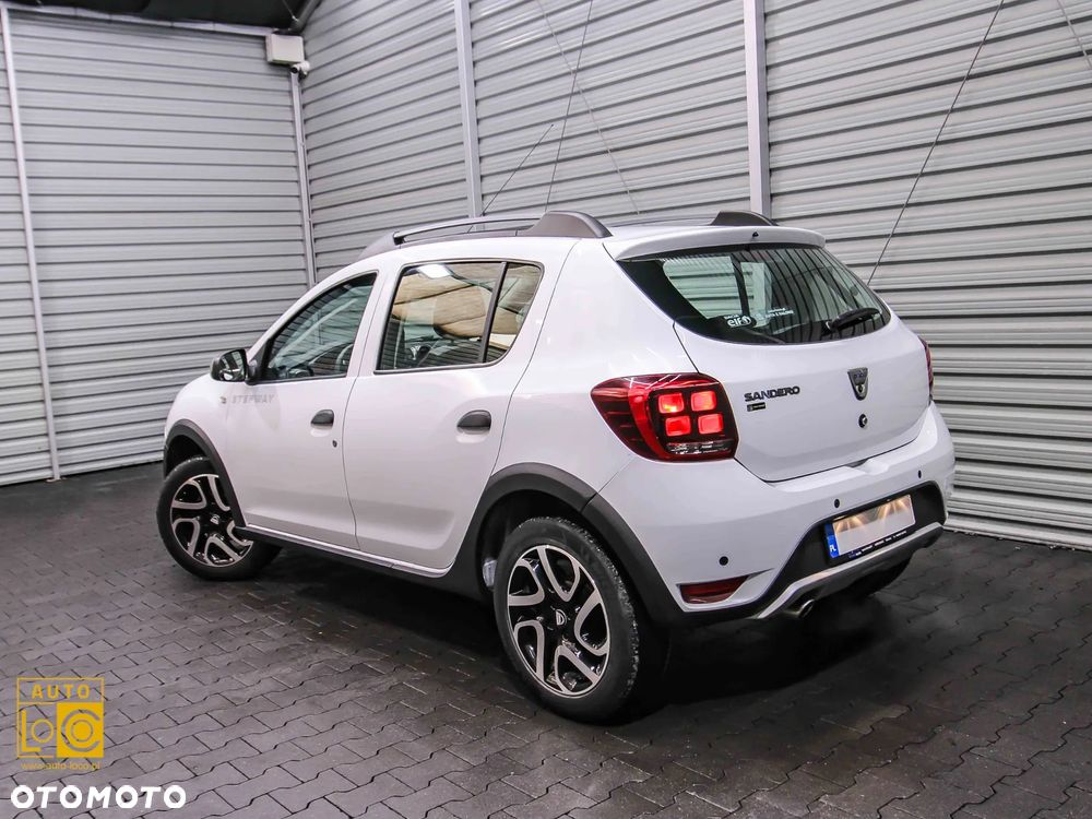Dacia Sandero Stepway Blue dCi 95 Prestige - 4