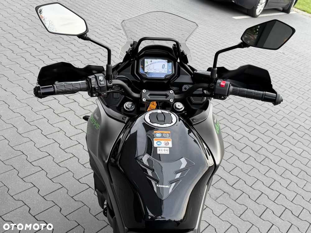 Kawasaki Versys 650 - 22