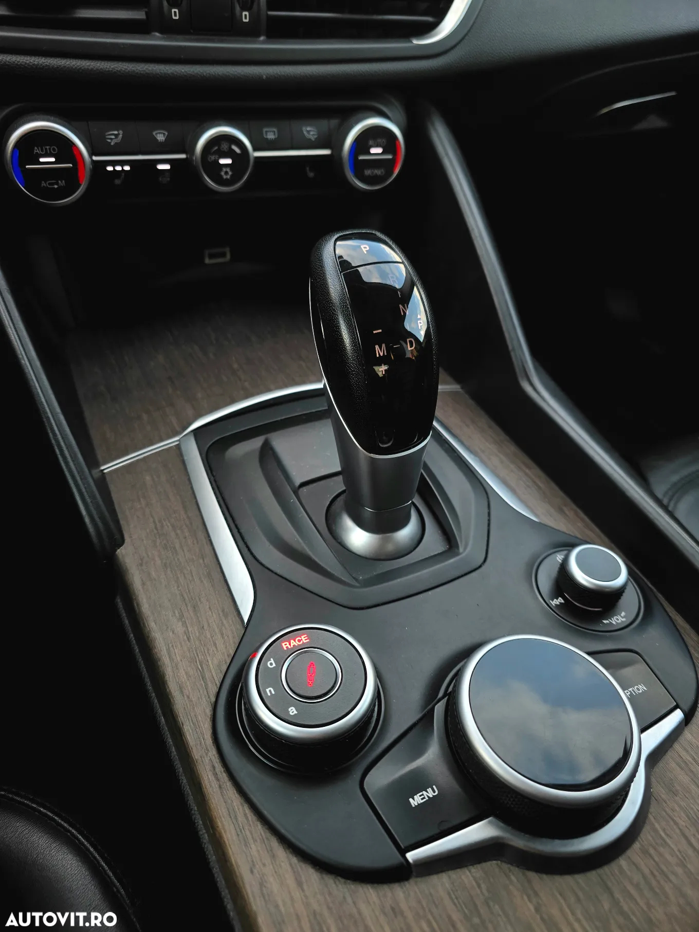 Alfa Romeo Giulia 2.0 Turbo RWD AT8 Super - 10