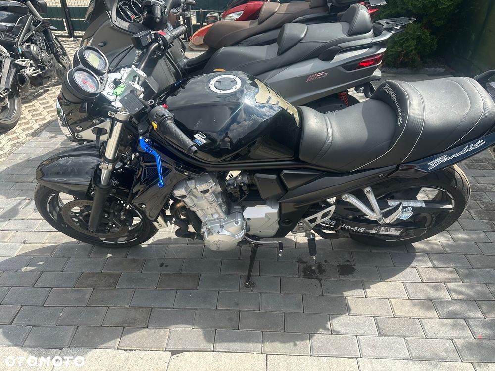 Yamaha XJ - 2