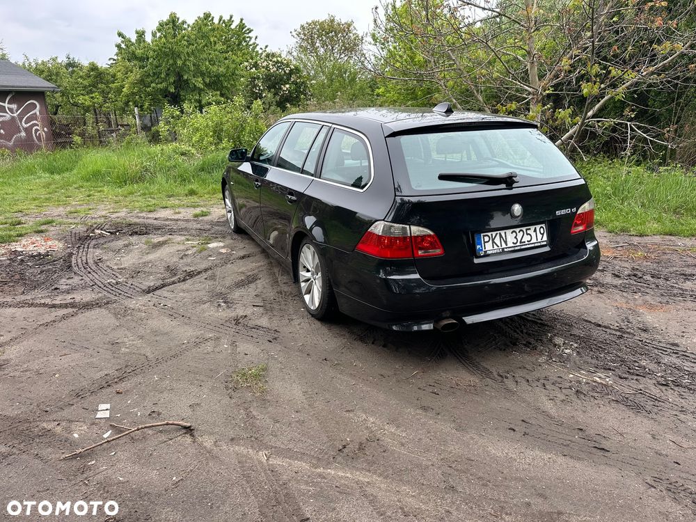 BMW Seria 5 520d - 5