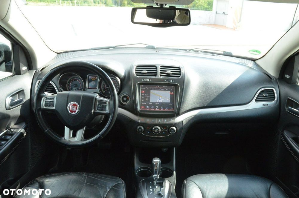 Fiat Freemont 2.0 Multijet Cross AWD - 24