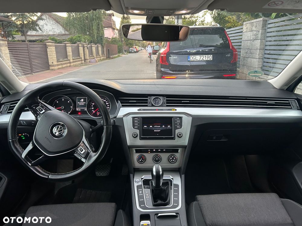 Volkswagen Passat 2.0 TDI BMT Comfortline DSG - 11
