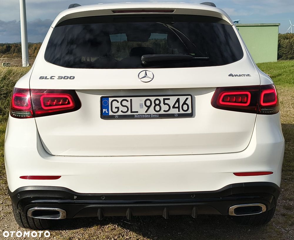Mercedes-Benz GLC - 7