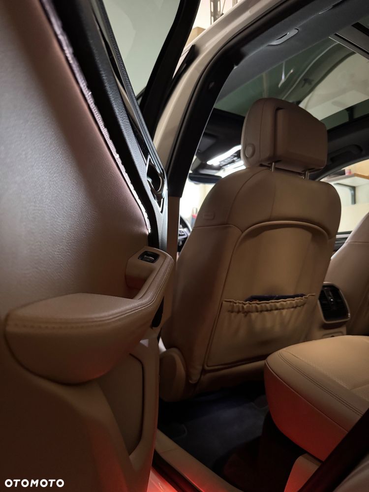 Porsche Macan Standard - 17