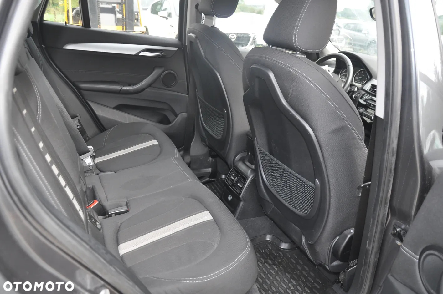 BMW X1 - 14
