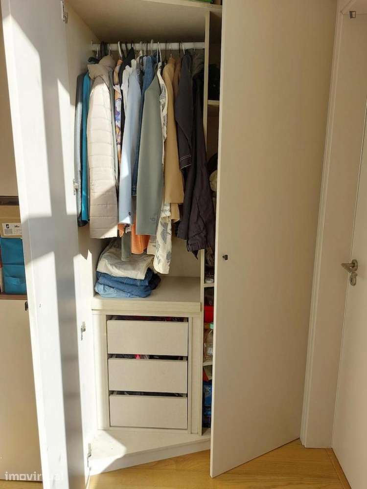 Apartamento com 1 quartos - localizado em Restelo Lisbon - Grande imagem: 3/26