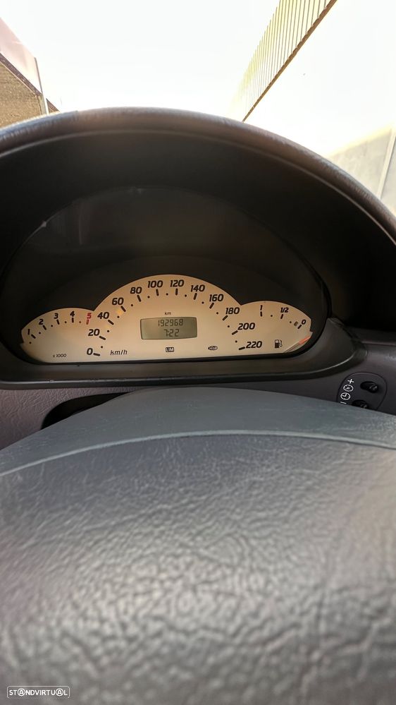 Mercedes-Benz A 140 Avantgarde - 13