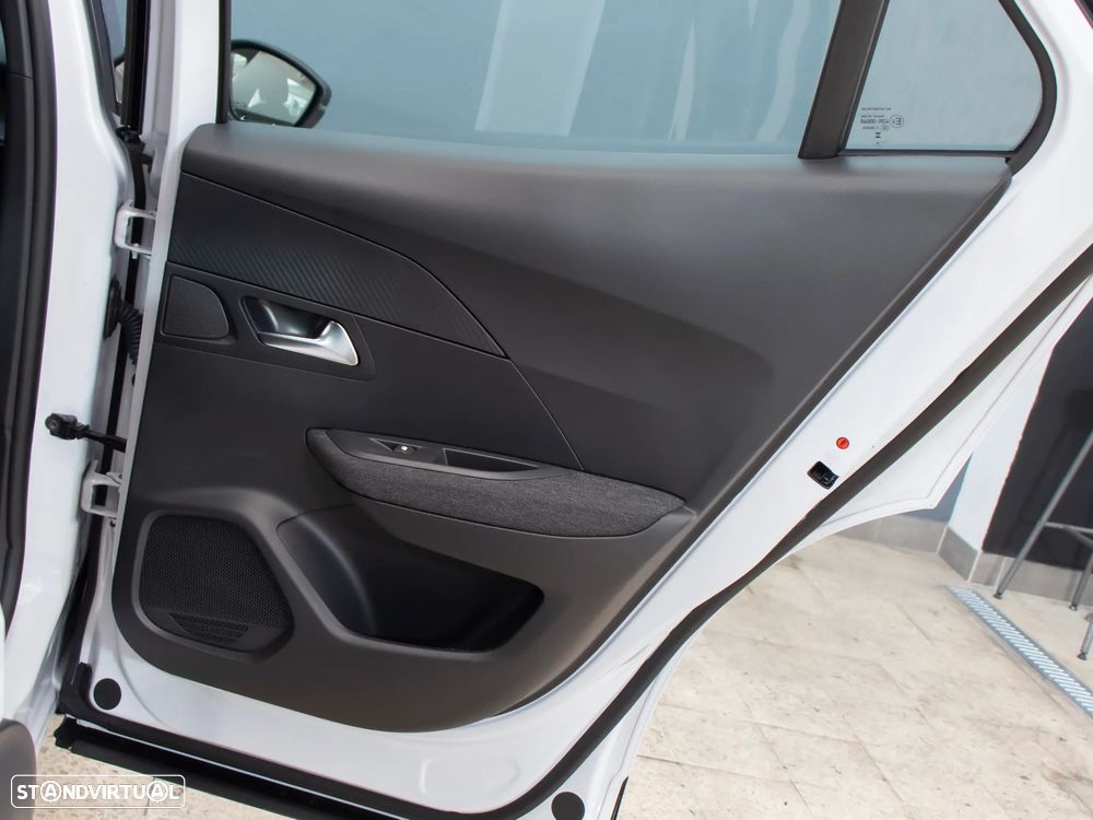 Peugeot 2008 1.2 PureTech Style - 10