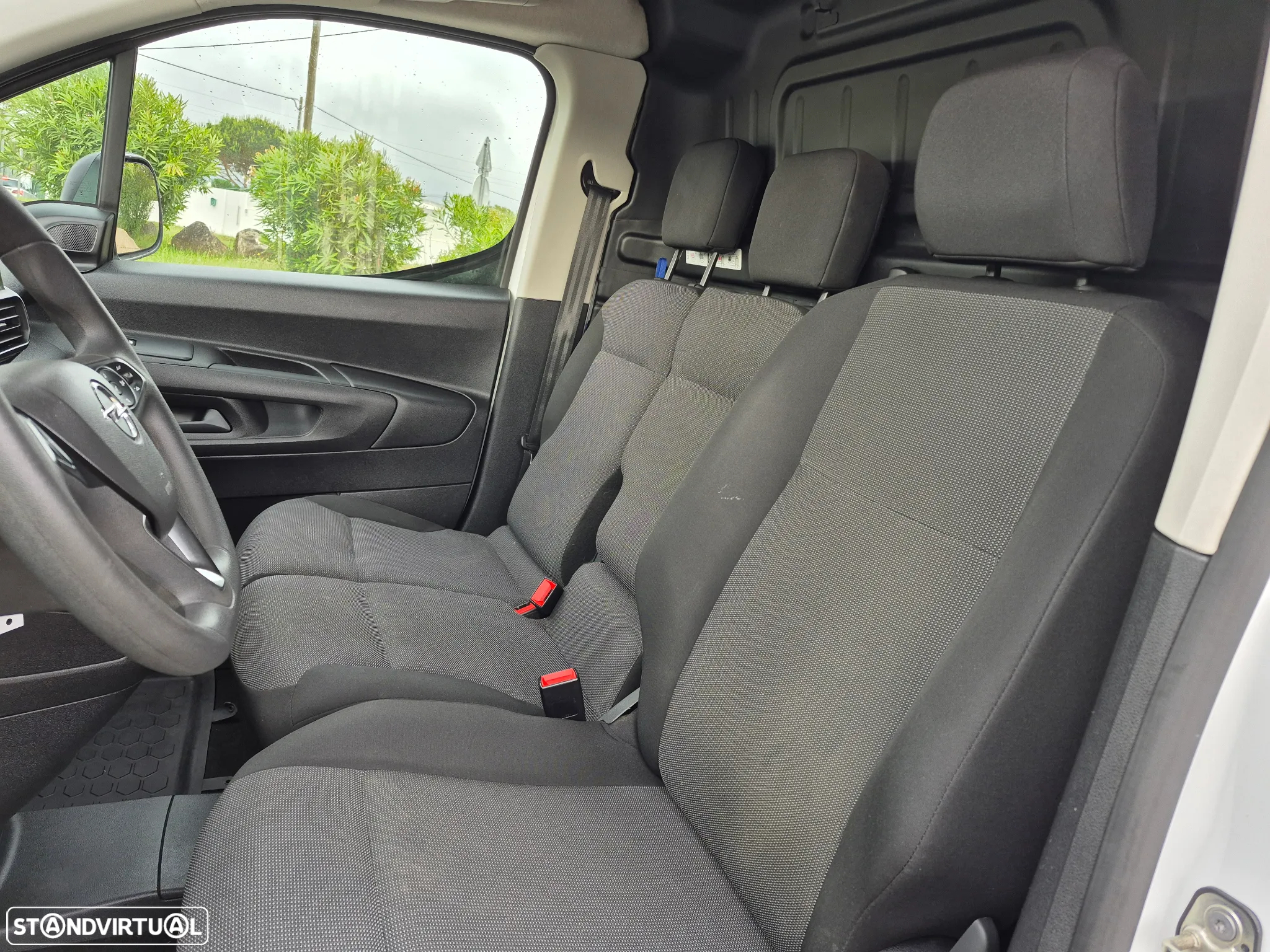 Opel Combo - 2022 | 100.000KM | GARANTIA | 3 LUGARES - 5