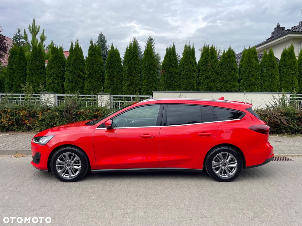 Ford Focus 1.5 EcoBlue Start-Stopp-System TITANIUM EDITION - 2
