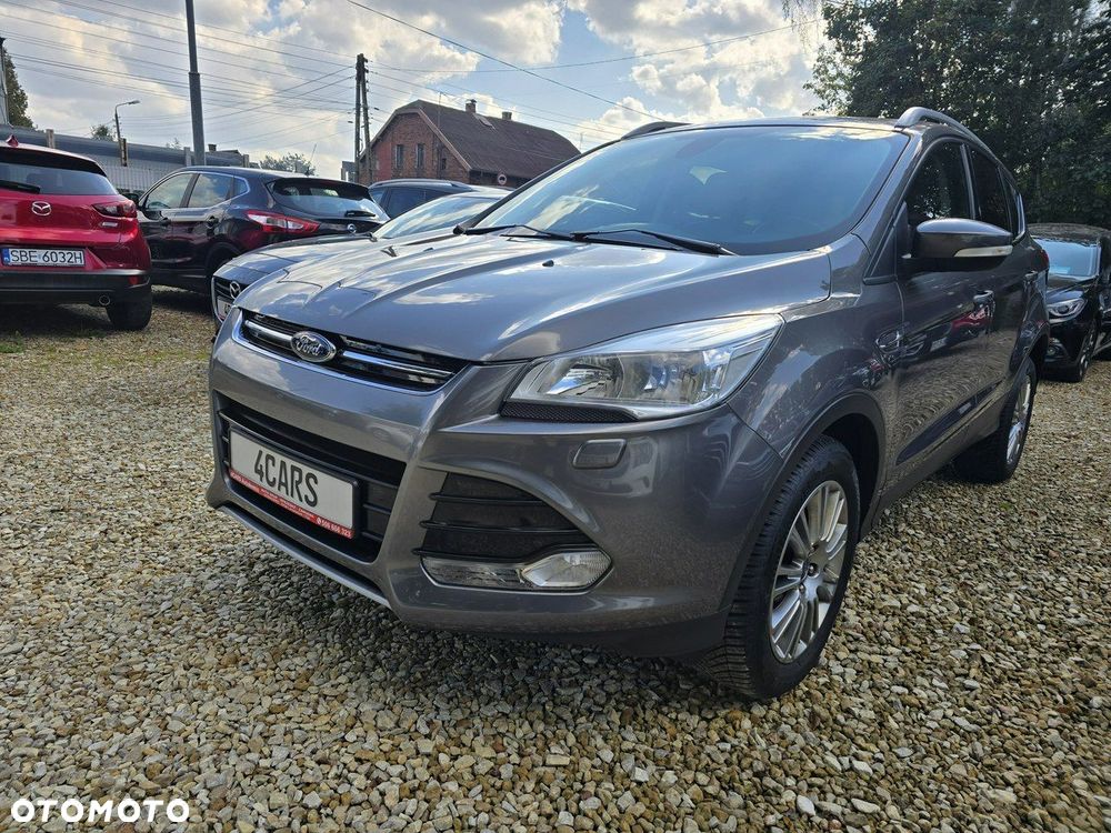 Ford Kuga 1.6 EcoBoost 2x4 Titanium - 35