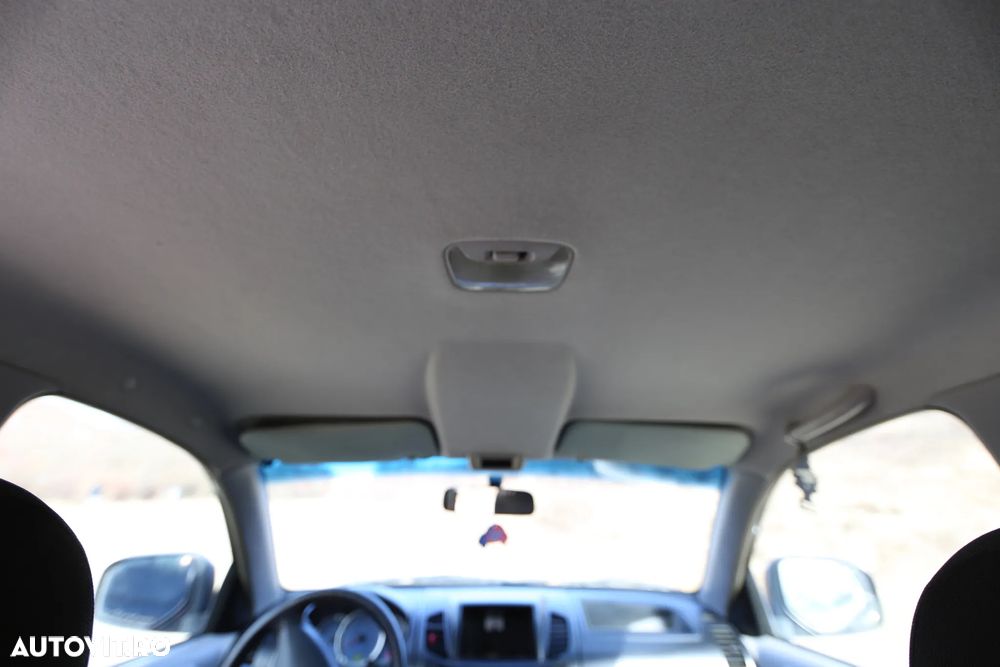 Mitsubishi L200 Pick Up 4x4 - 9