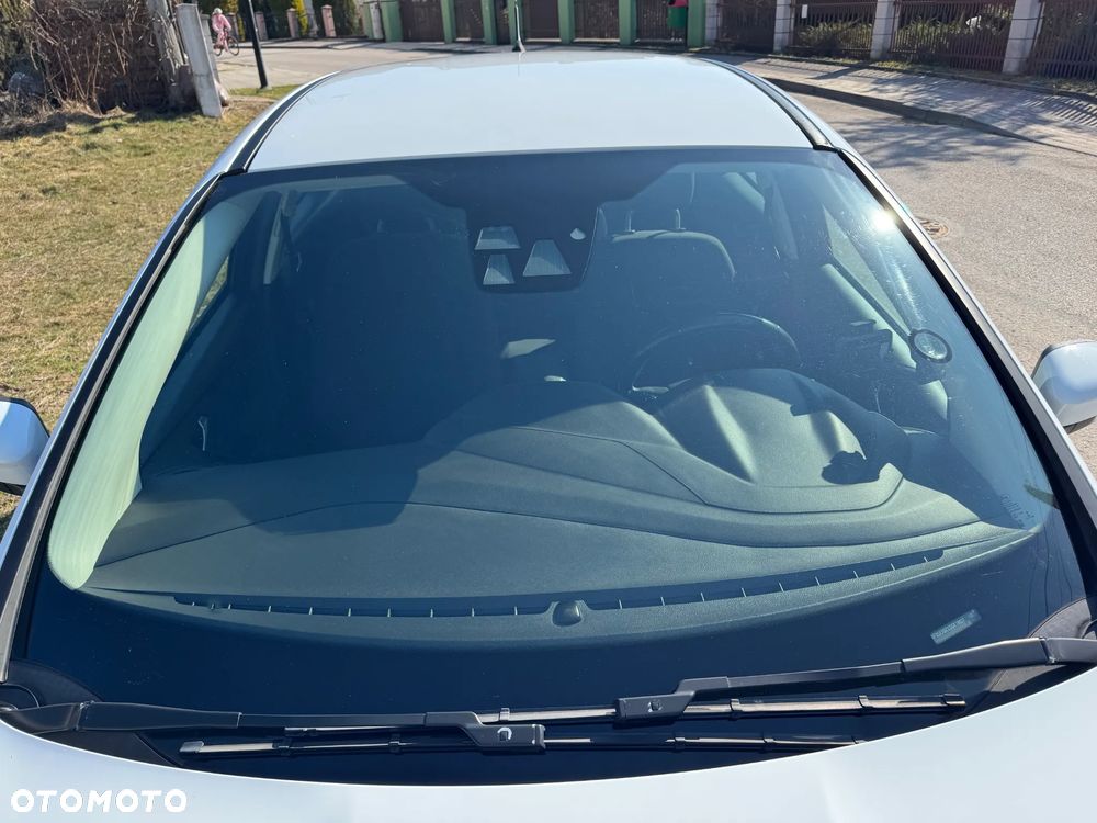 Ford Focus 1.5 TDCi SYNC Edition - 17