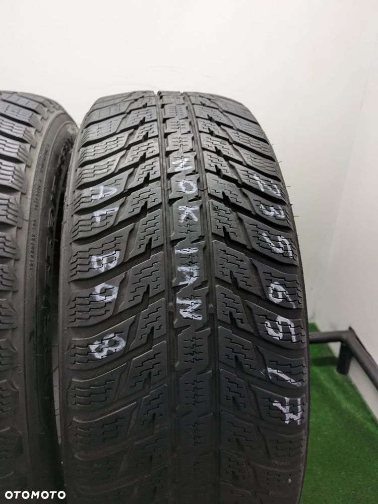 Opony zimowe 235/65/17 Nokian Tyres WR SUV 3 - 6