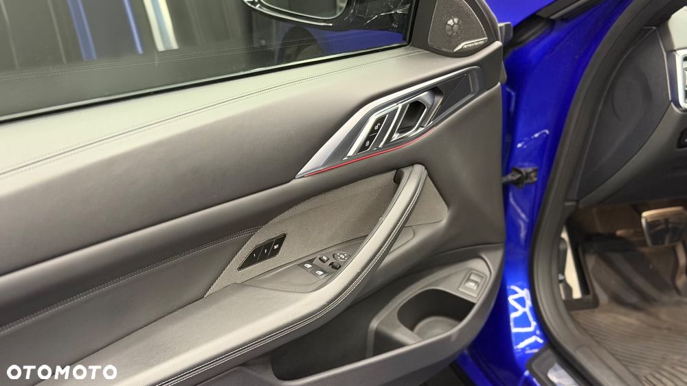 BMW M4 Competition M xDrive sport - 19