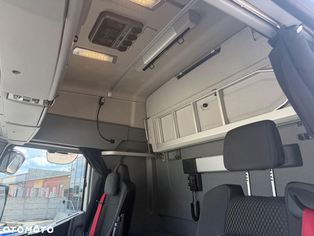 Renault T480 Highcab ADR - 14