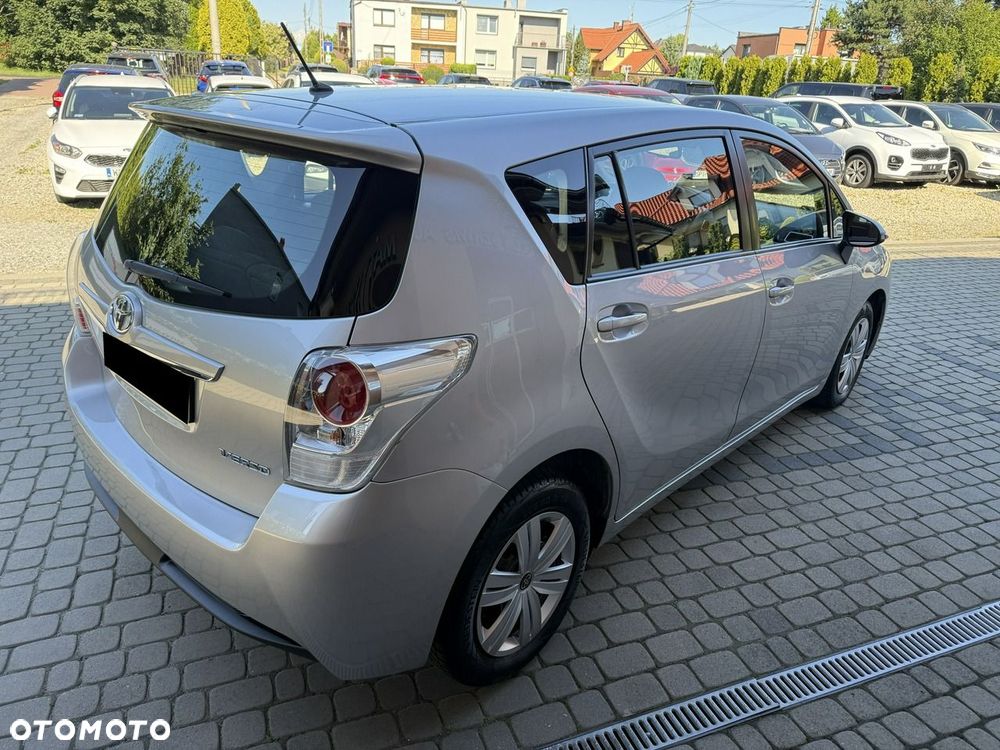 Toyota Verso 1.6 D-4D Active 7os EU6 - 6