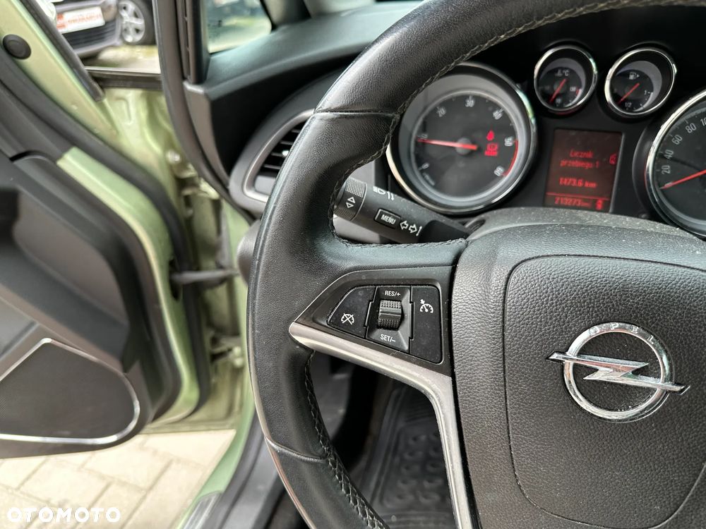 Opel Astra - 10