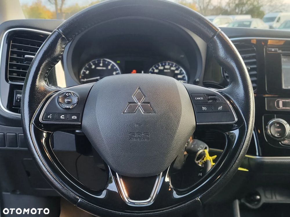 Mitsubishi Outlander 2.0 2WD Edition - 22