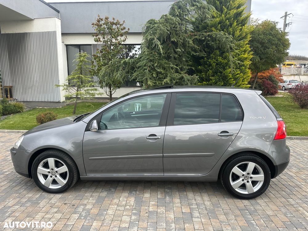Volkswagen Golf 1.6 Automatik Tour - 17