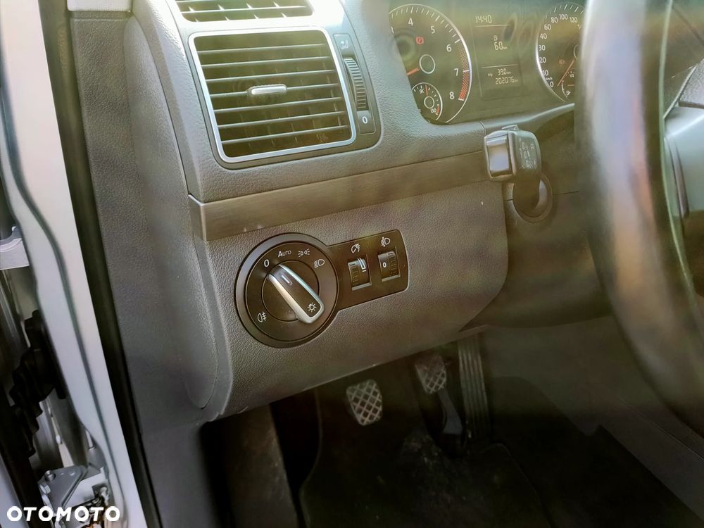 Volkswagen Touran 1.4 TSI STYLE - 18