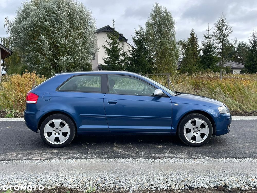 Audi A3 1.6 Limited Edition - 17