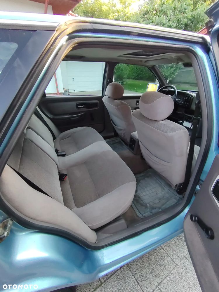 Ford Scorpio - 14