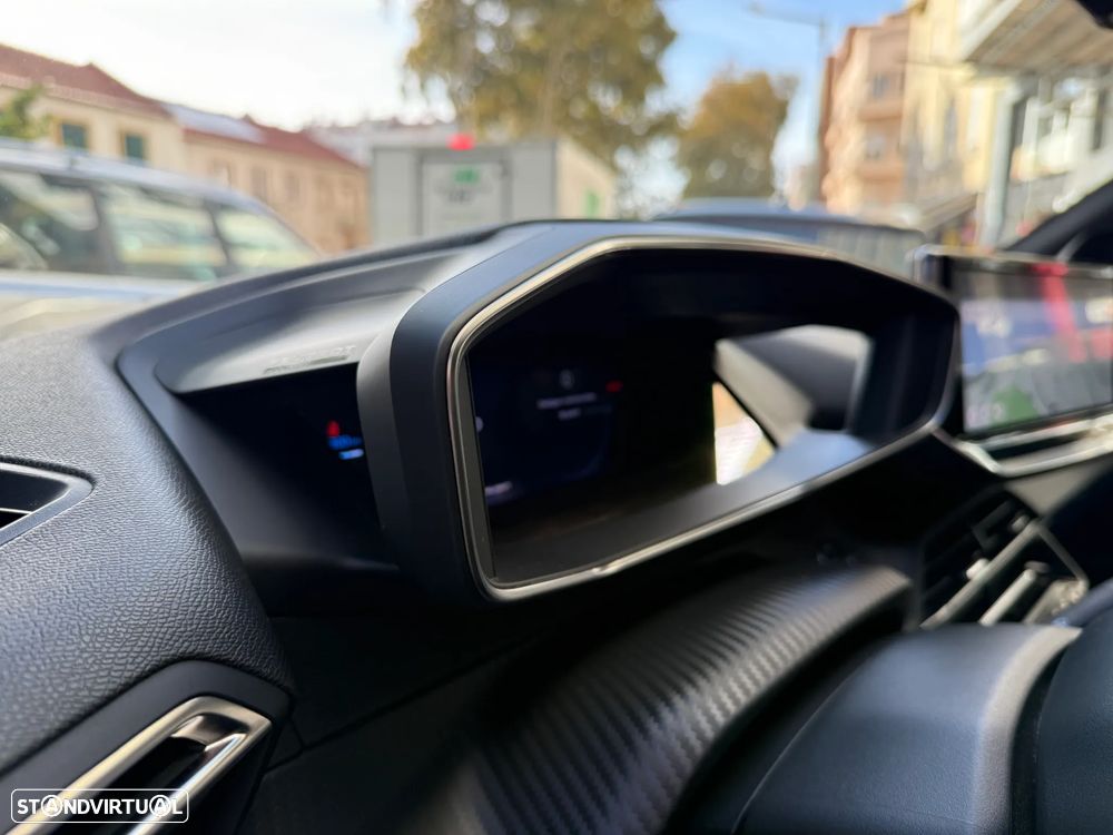 Peugeot e-2008 50 kWh GT Line - 9