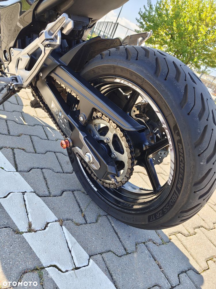 Kawasaki Z - 11