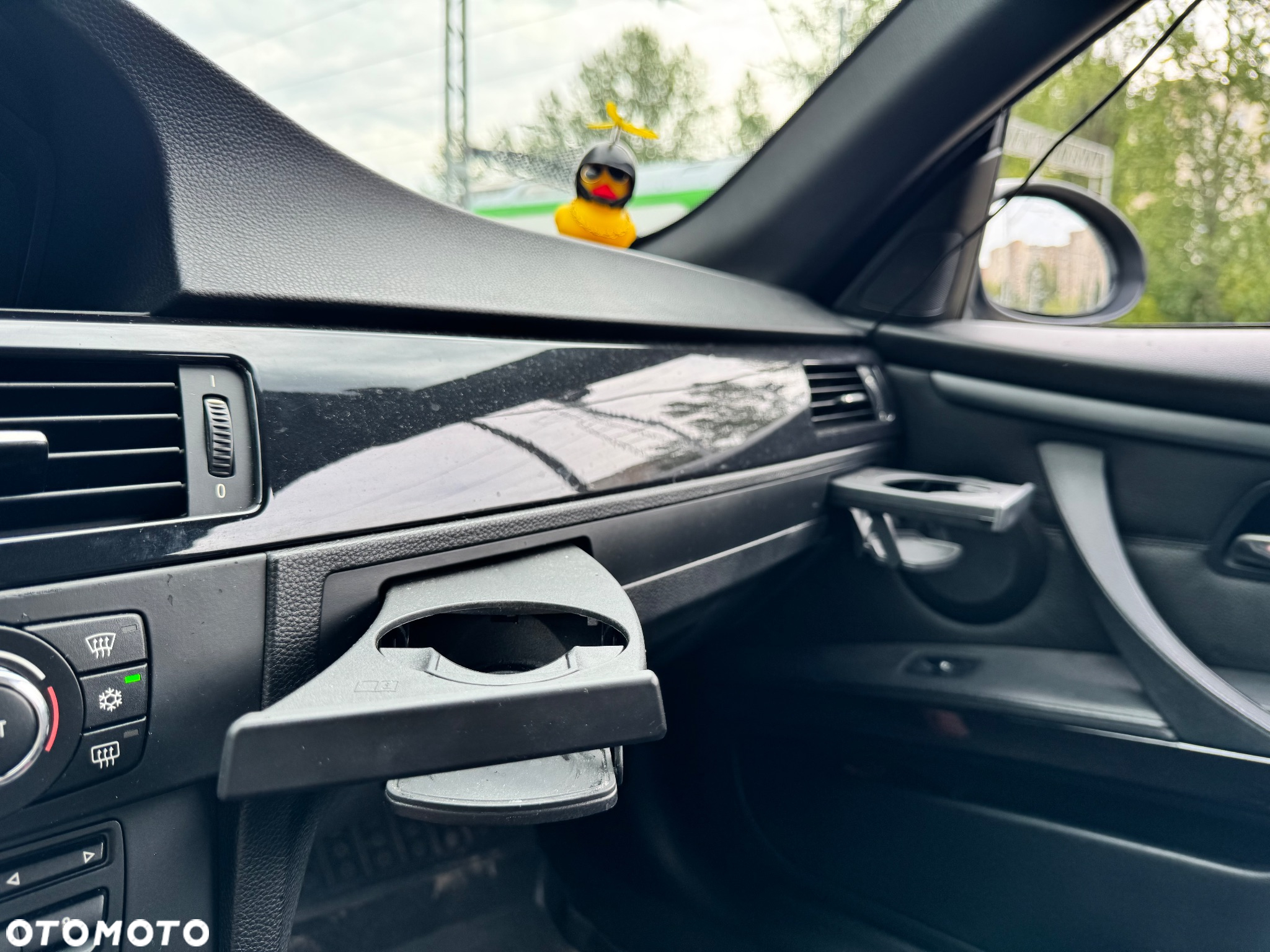 BMW Seria 3 320i - 17
