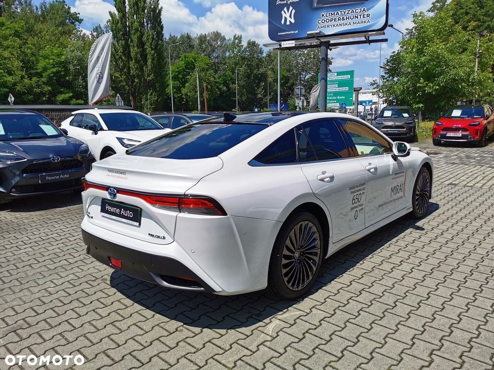 Toyota Mirai - 18