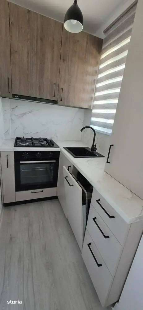 2 Camere Otopeni Central | Prima Inchiriere | Parcare Subterana — fotografia 1