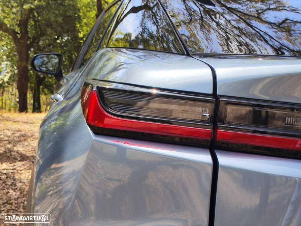 Lexus RZ 300e Premium - 20