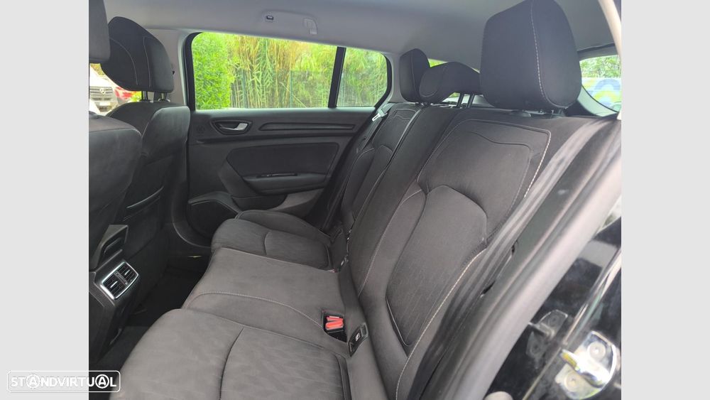 Renault Mégane Sport Tourer 1.5 Blue dCi Limited - 11