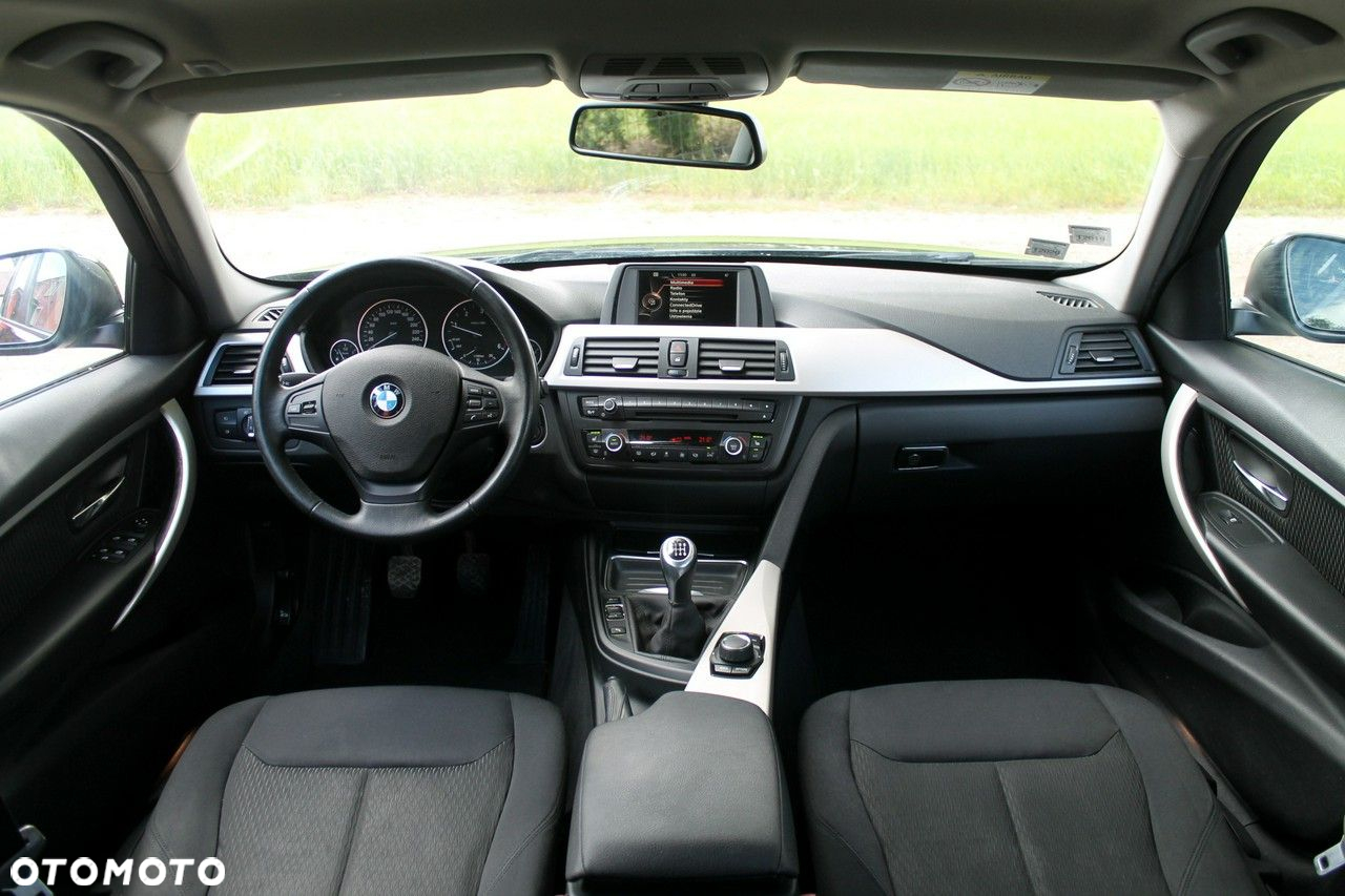 BMW Seria 3 - 8