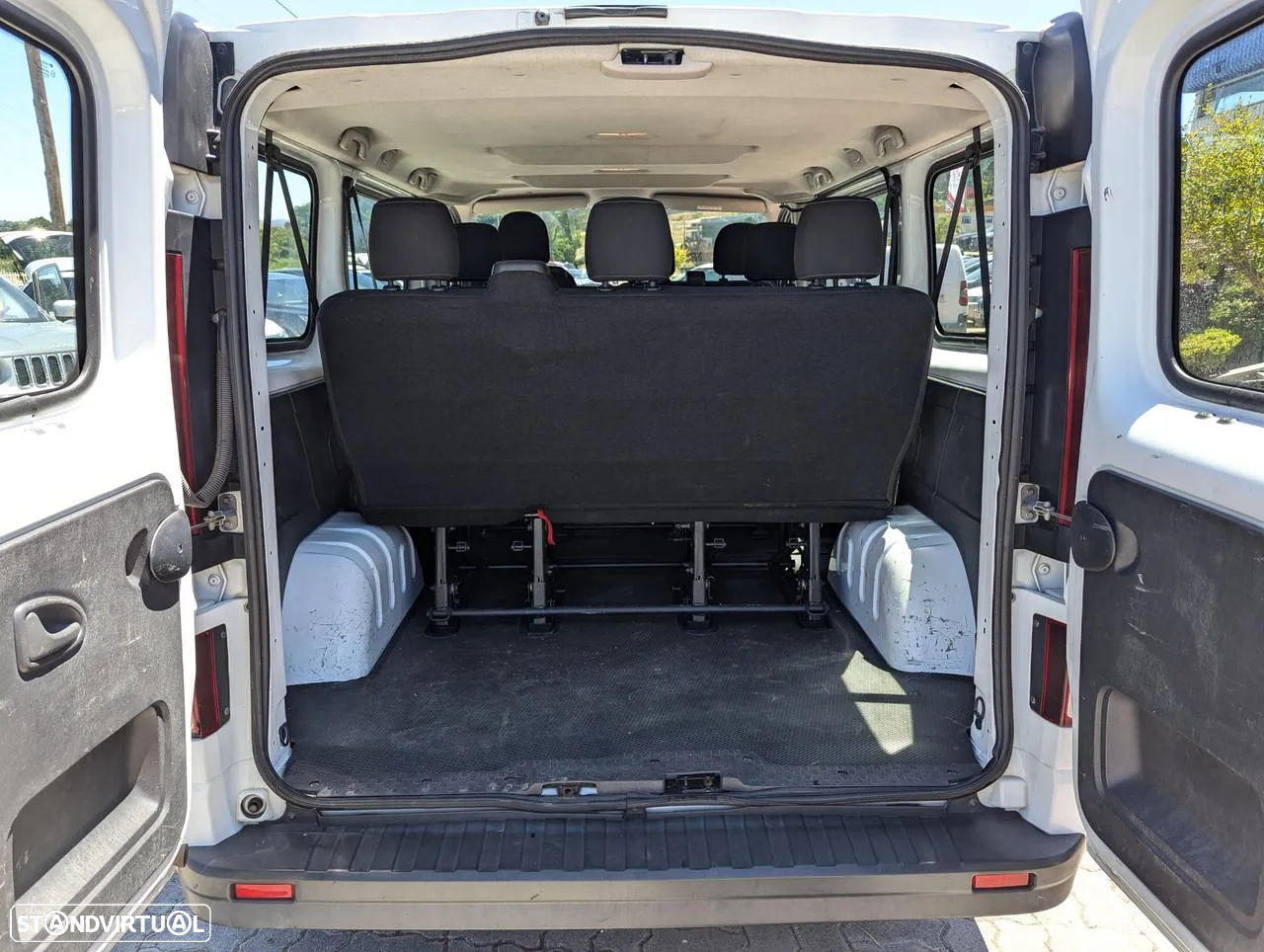 Opel Vivaro 1.6 CDTi L1H1 2.7T - 13