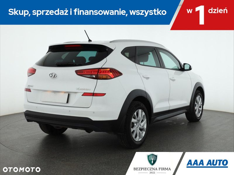 Hyundai Tucson - 6