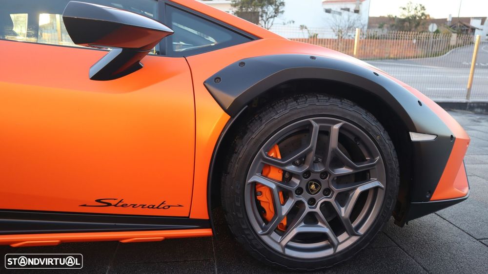 Lamborghini Huracán STerrato - 10