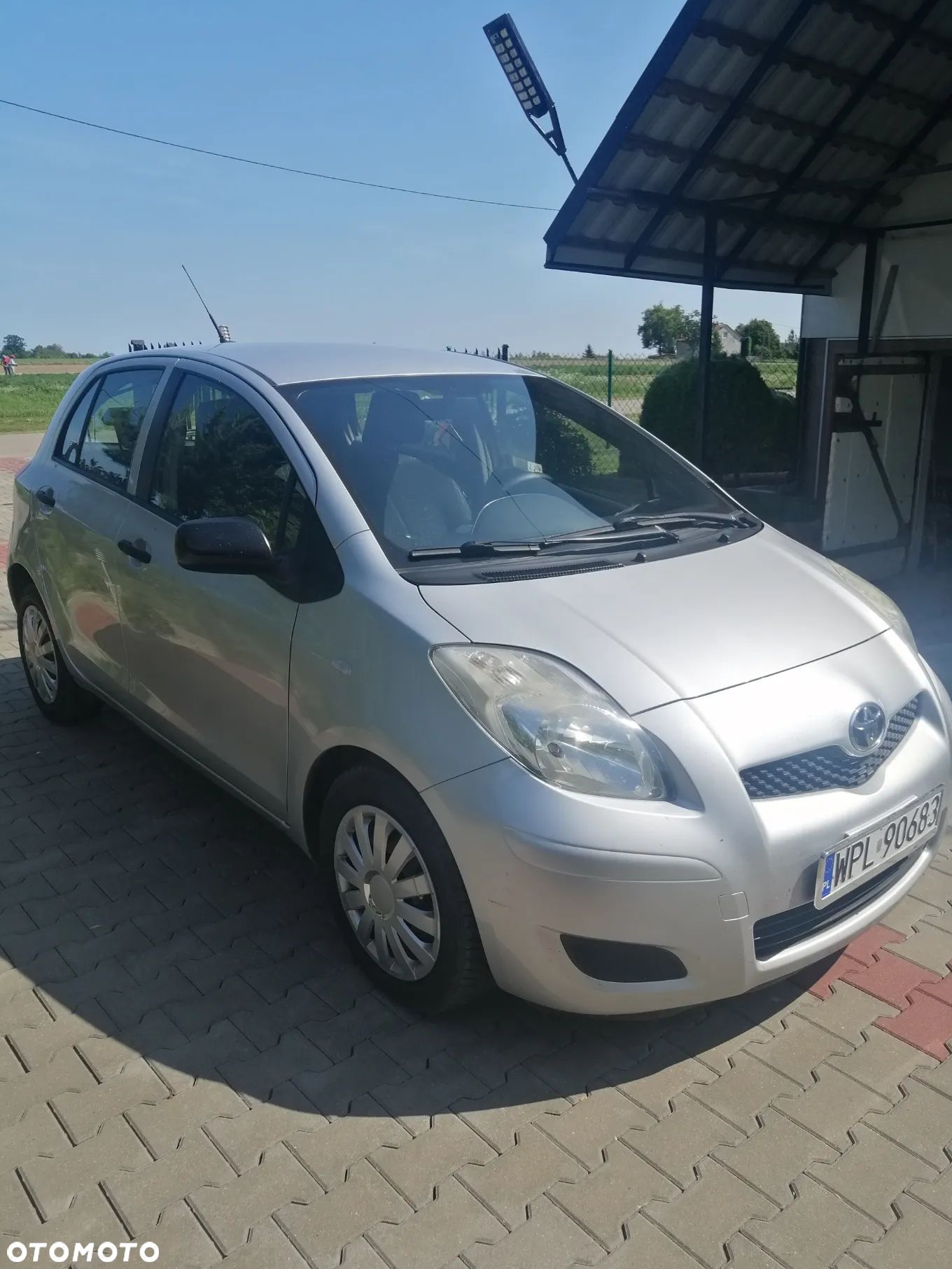 Toyota Yaris - 1