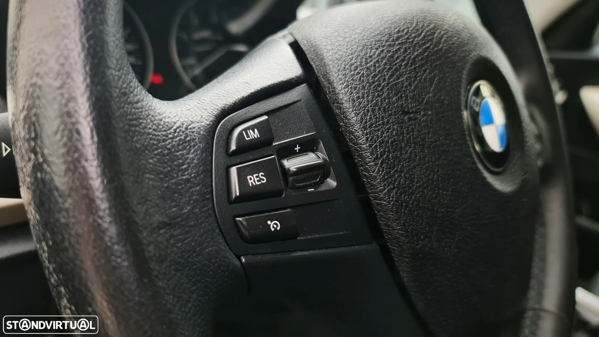 BMW 116 d EDynamics Advantage - 11