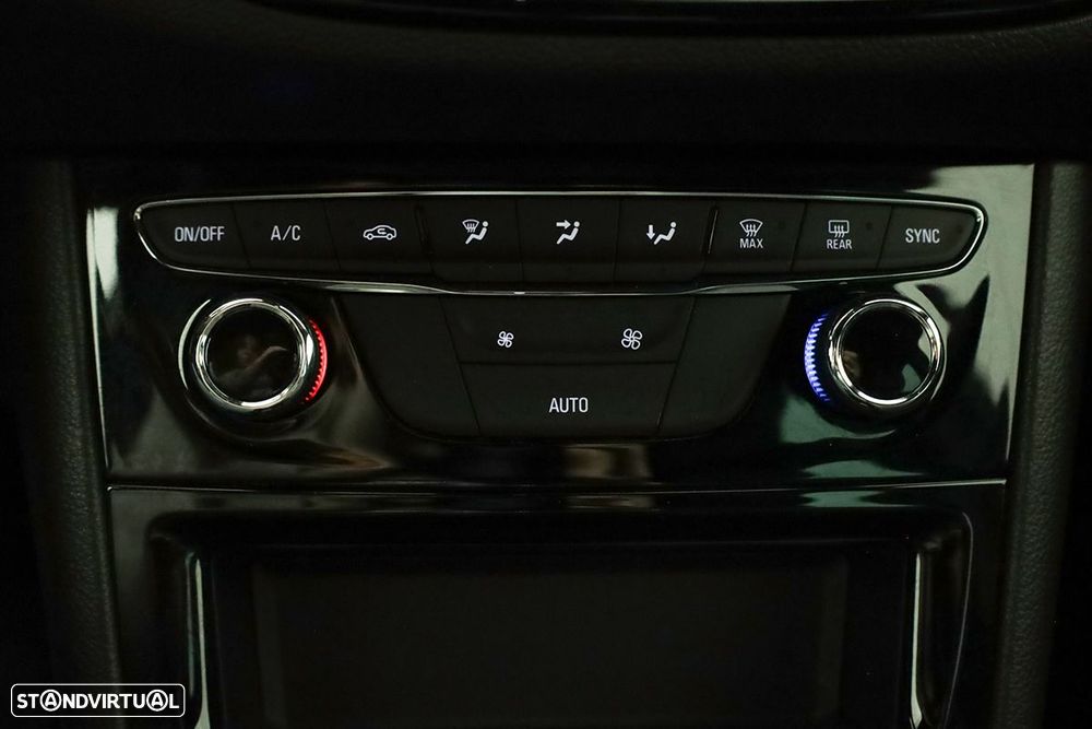 Opel Astra 1.2 T GS Line S/S - 13