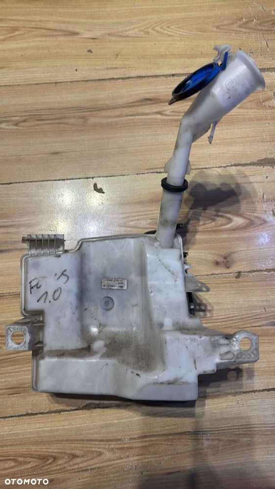 zbiornik płynu spryskiwaczy ford focus mk3 1.0 - 2