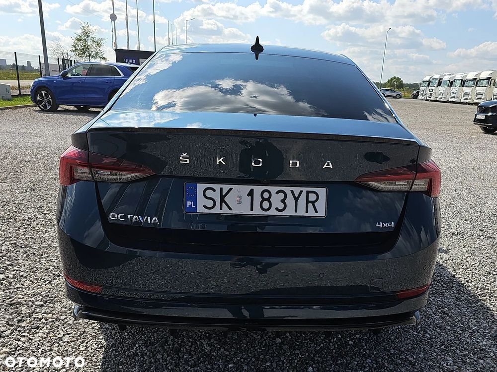 Skoda Octavia 2.0 TSI 4x4 Style DSG - 7
