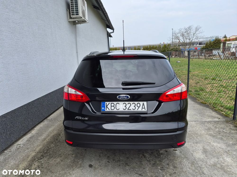 Ford Focus 1.6 TDCi DPF Champions Edition - 14