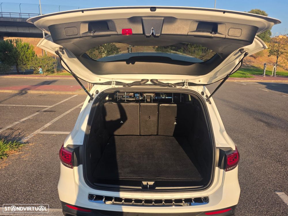 Mercedes-Benz GLB 180 - 27