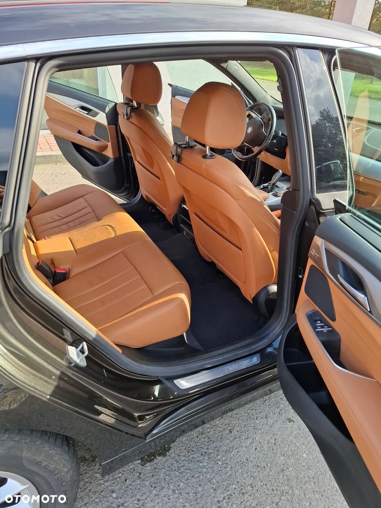 BMW 6GT - 9