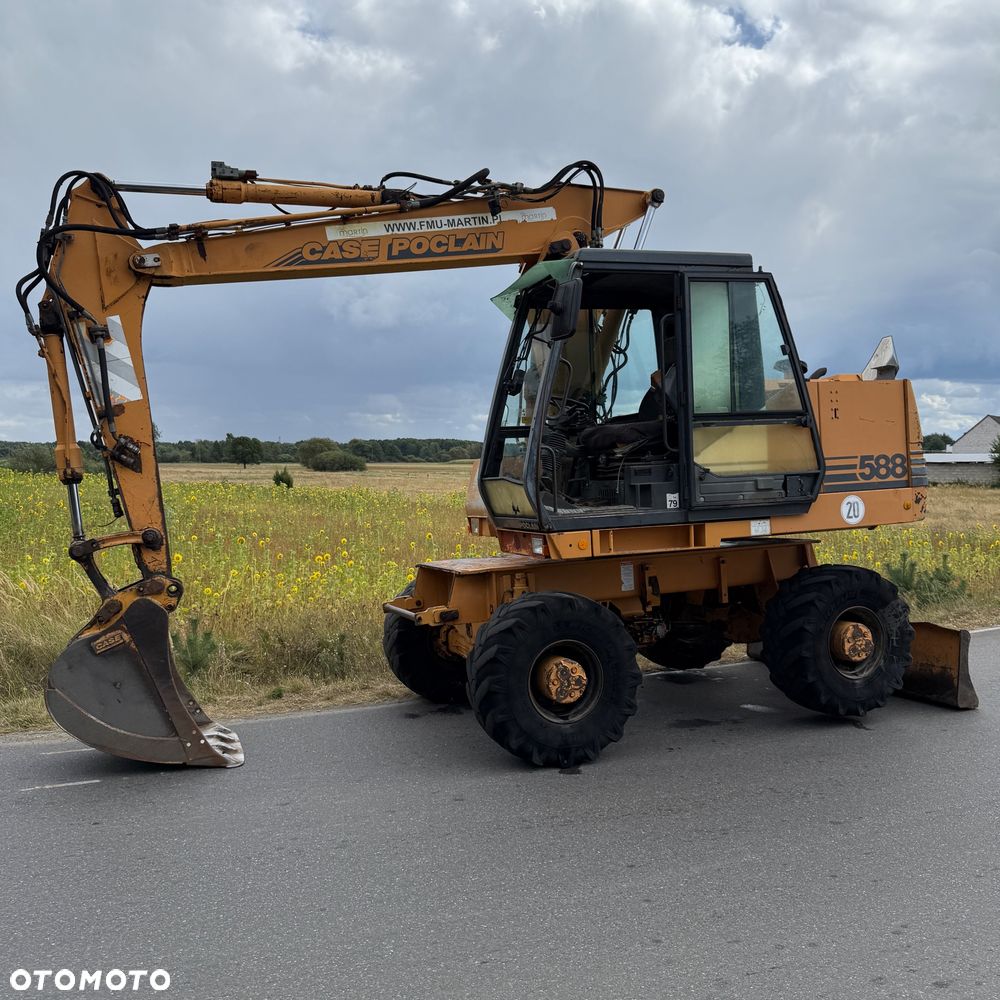 Case Poclain 588 14 ton koparka obrotówka kołowa - 11