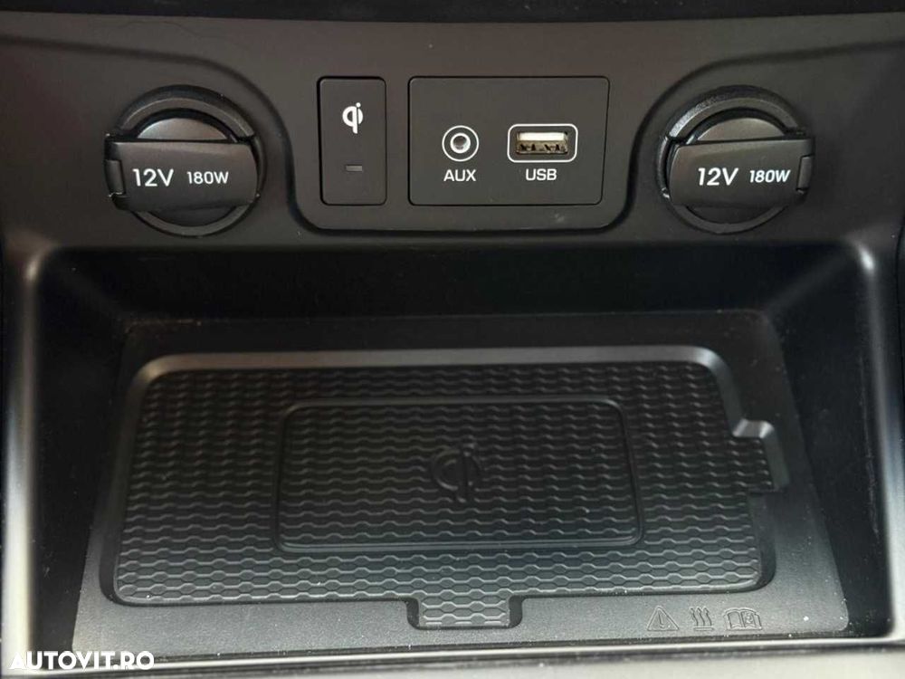 Hyundai Tucson 2.0 CRDI 4WD 8AT Premium - 27