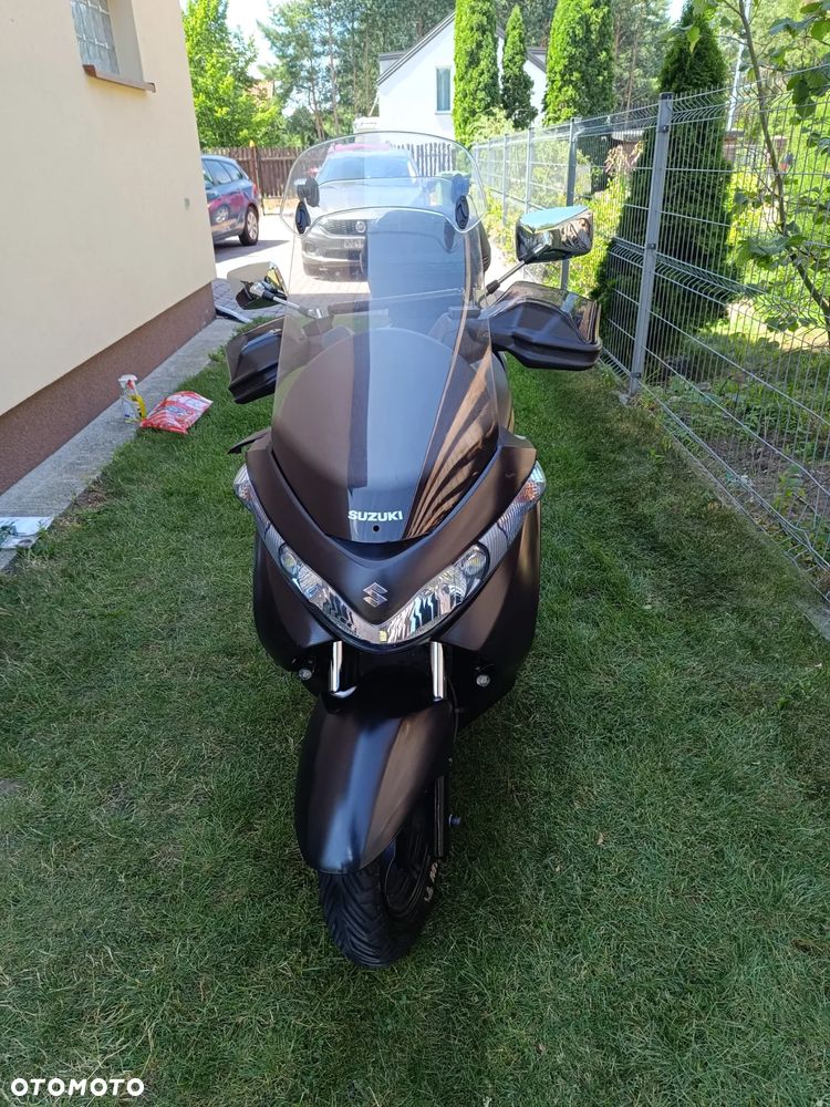 Suzuki Burgman - 1